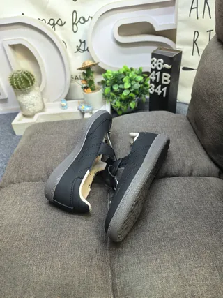 Zapatos Mary Jane marrón de cuero artificial con correa 16