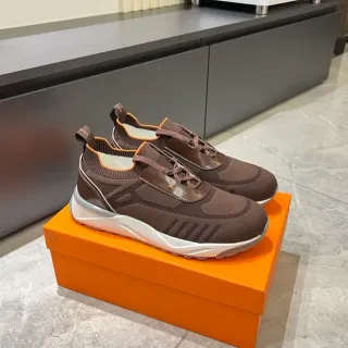 Brown Orange Knit Upper Glossy Synthetic Overlays Sneakers