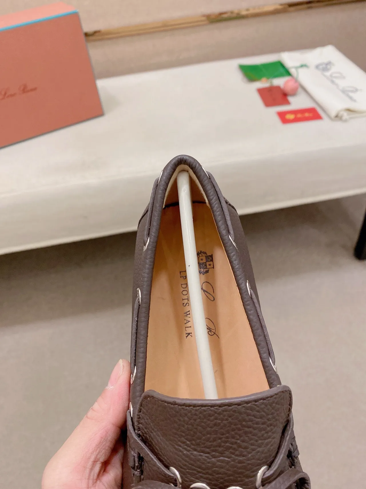 Brown White Pebbled Leather Moc-Toe Stitching Loafer 6