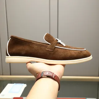 Mocassim camurça marrom e branco Piping