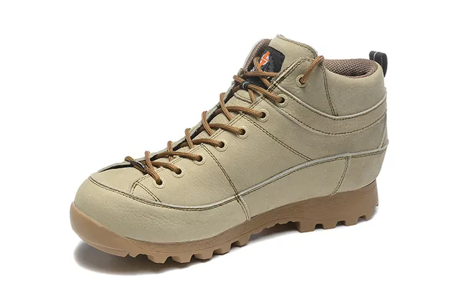 CRISPI 米色和黑色 GORE-TEX 徒步靴 3