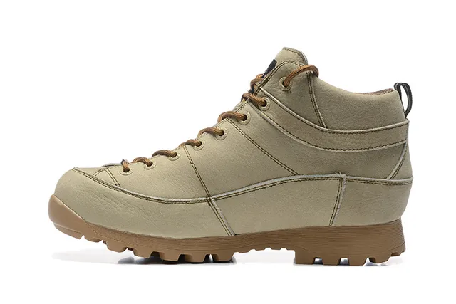 CRISPI 米色和黑色 GORE-TEX 徒步靴 5