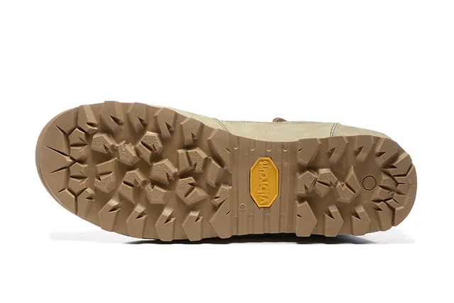 CRISPI 米色和黑色 GORE-TEX 徒步靴 9