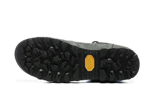 CRISPI 米色和黑色 GORE-TEX 徒步靴 17