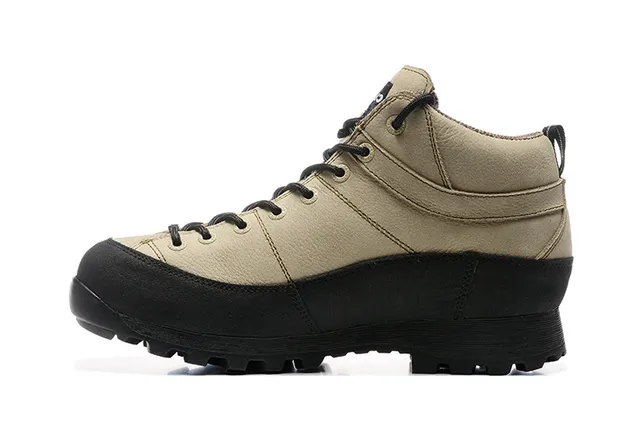 CRISPI 米色和黑色 GORE-TEX 徒步靴 21