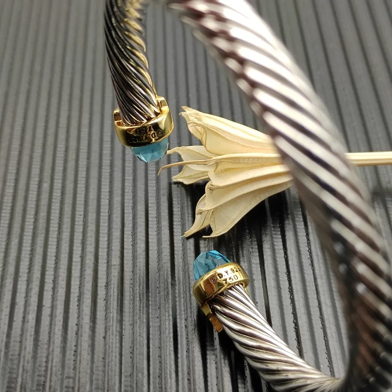 David Yurman Cable Classics Twisted Cable Blue Topaz and Diamond Bracelet 8