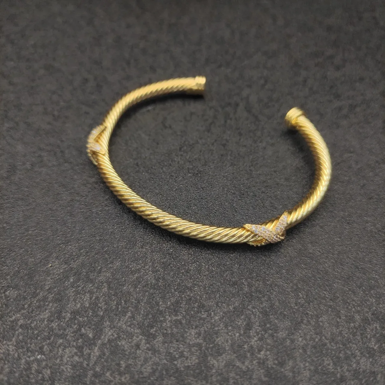 David Yurman Cable Classics Twisted Gold Pavé-Diamond Bracelet 6