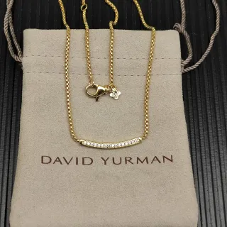 David Yurman Or Beige Chaîne Box Barre Courbe Pendentif Collier