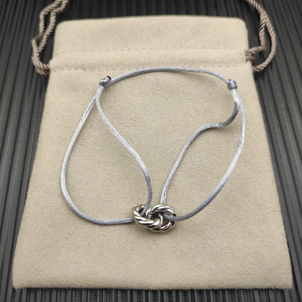 David Yurman Gray Silver Adjustable Cord Twisted Cable Knot Charm Bracelet 9