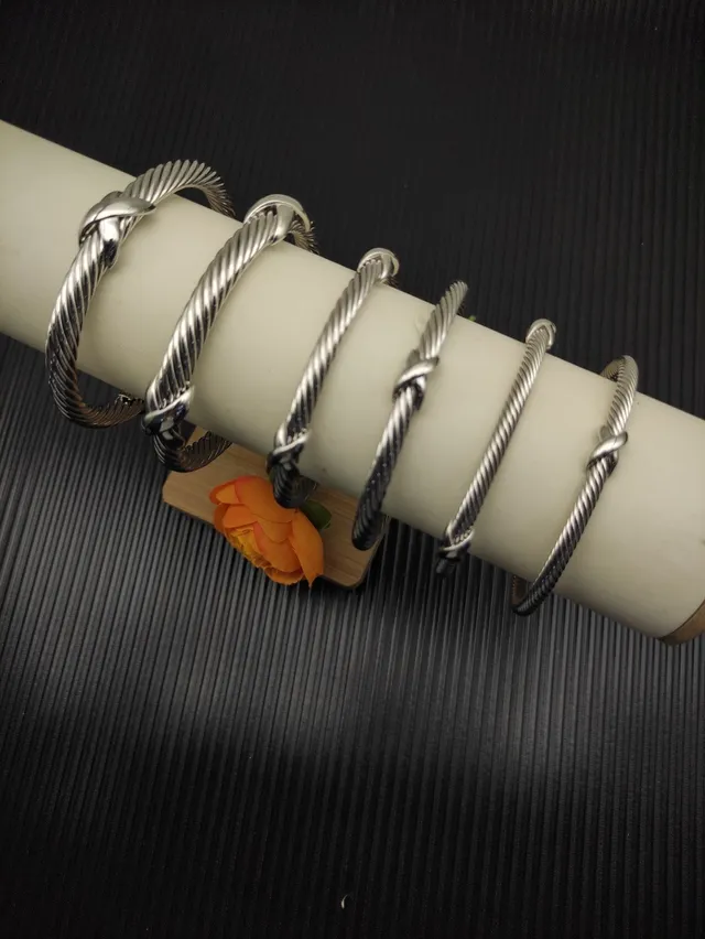 David Yurman Silver Beige Twisted Cable Polished Bracelet 4