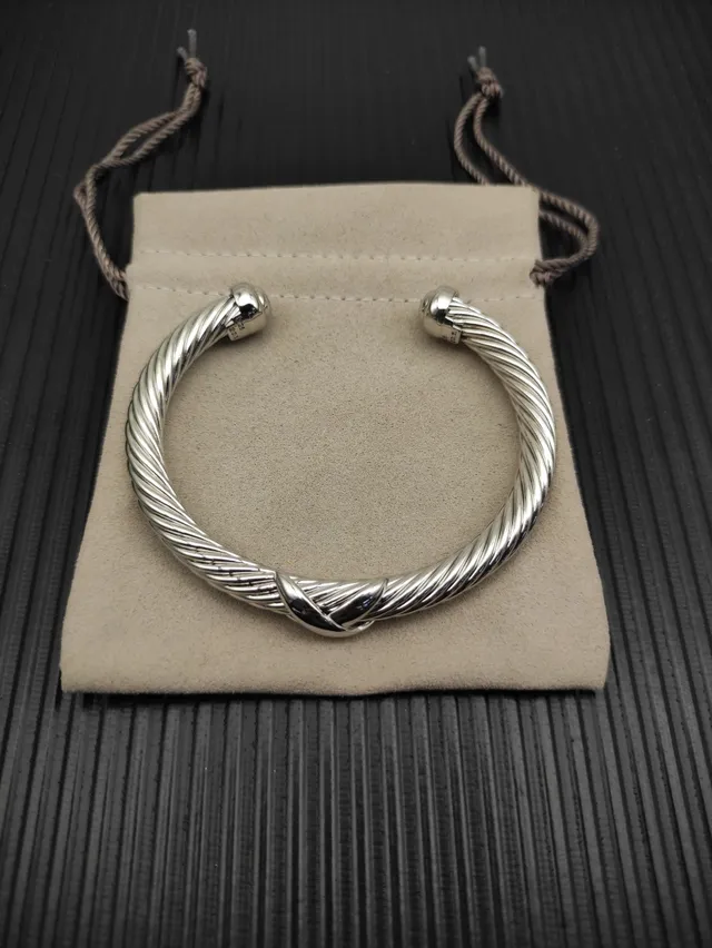 David Yurman Silver Beige Twisted Cable Polished Bracelet 9