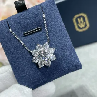 Collier pendentif floral en cluster de pierres multiples