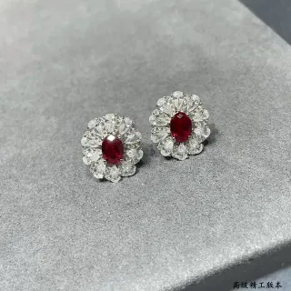 Brincos com halo floral, ovalados, de gemas vermelhas