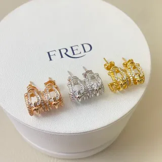 FRED هاشور Pavé كريستال أقراط