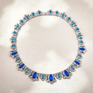 Collar Necklace Bleu et Vert avec Gemmes