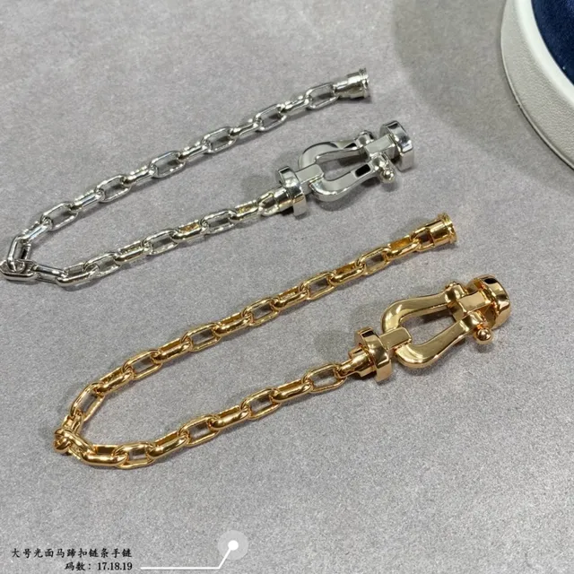 सोने और चांदी Shackle-Link Chain कंगन 3