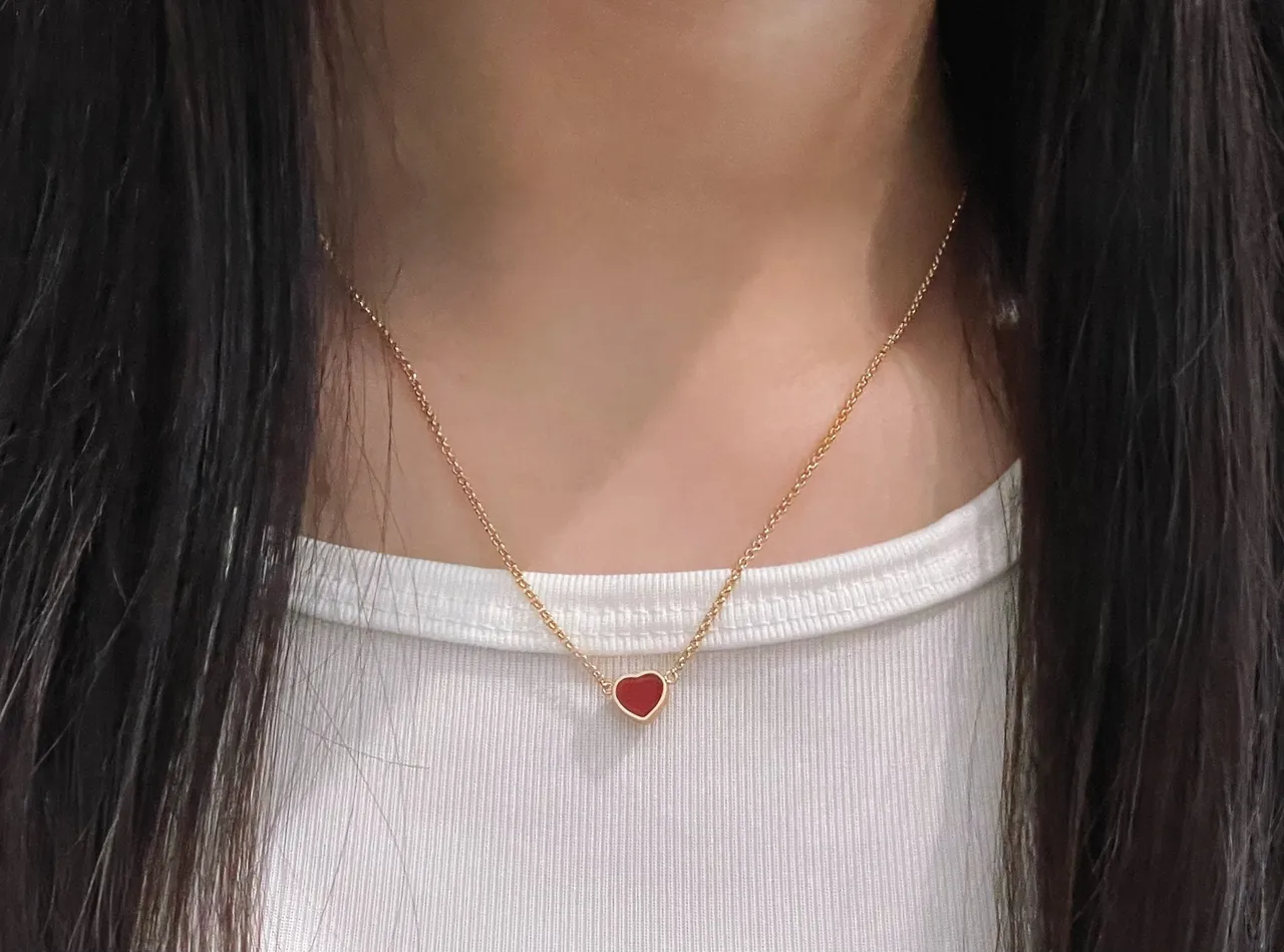 Collier Chaîne Rouge Pendentif en Forme de Cœur en Or 9