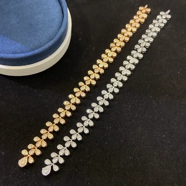 Pulseira de maillons em forma de lágrima com motivo floral pavé em ouro e prata 2