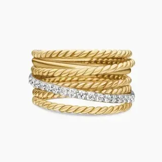Bague de bande en or et argent avec texture de corde tordue pavée de diamants