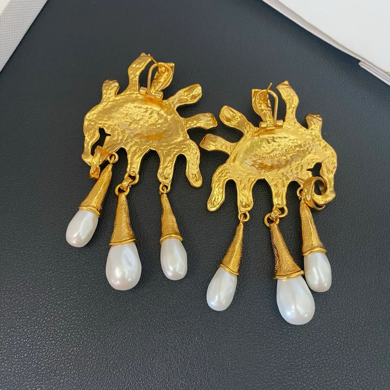 Gold-Tone Sun-Eye Motif Baroque Pearl Dangling Earrings 5