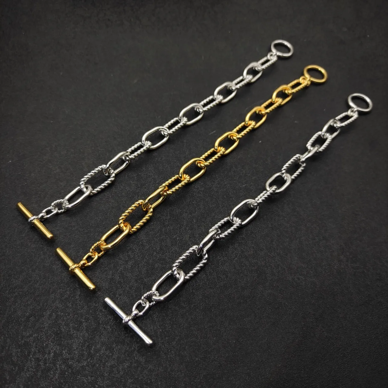 Gold-Tone Twisted Rope and Oval Link Toggle Clasp Bracelet 7