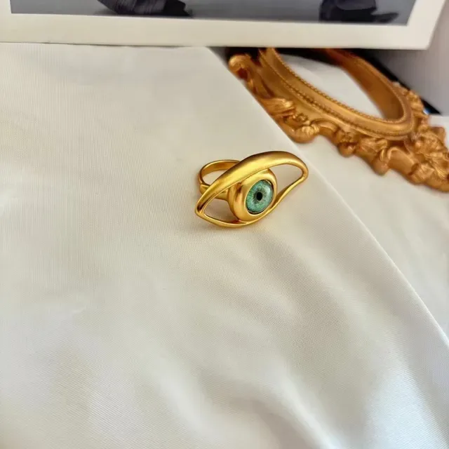 Gold-Toned Eye-Shaped Green Iris Brooch 4