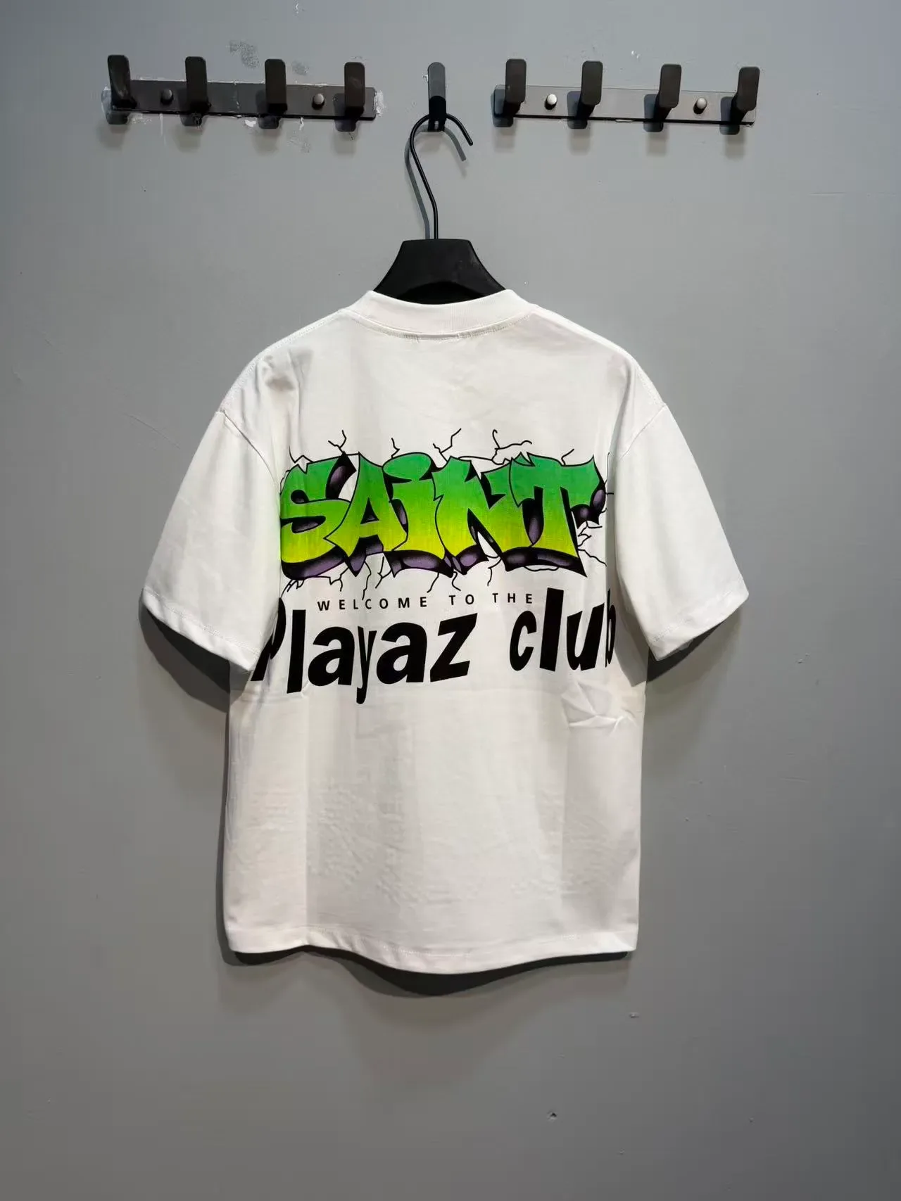 Graphic Print Rhinestone-Embellished Oversized T-Shirt 10