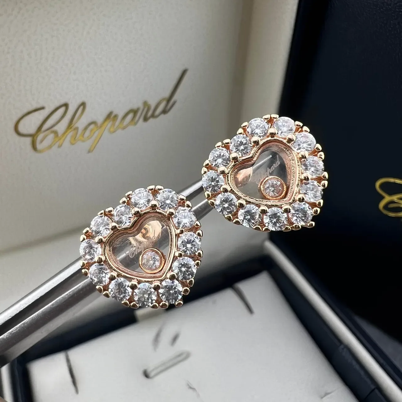 Heart-Shaped Pavé Diamond Open Heart Stud Earrings 2