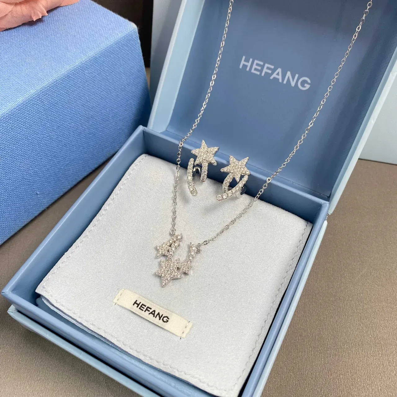 HEFANG Pavé Crystal Star Pendant Silver Chain Necklace 4