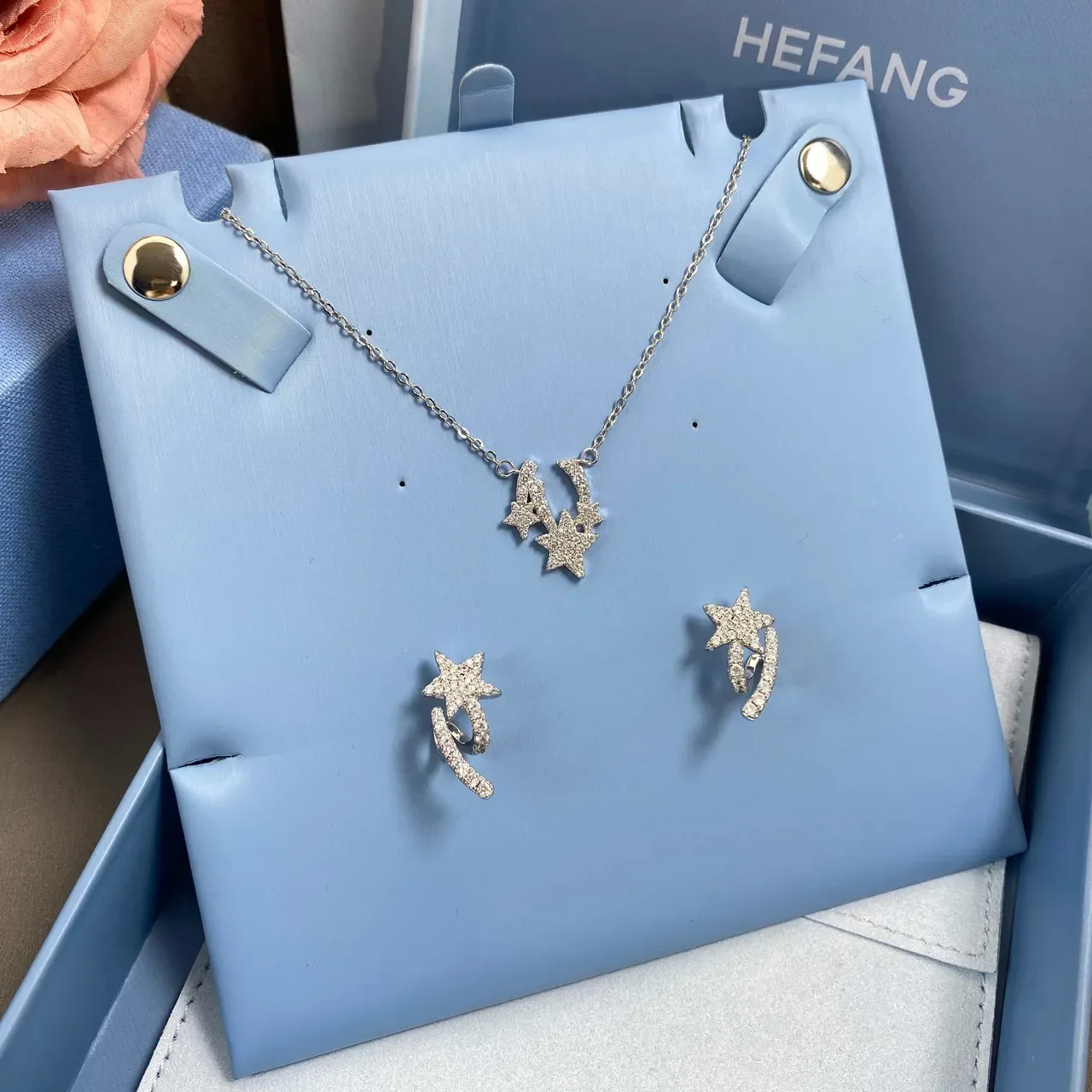 HEFANG Pavé Crystal Star Pendant Silver Chain Necklace 7