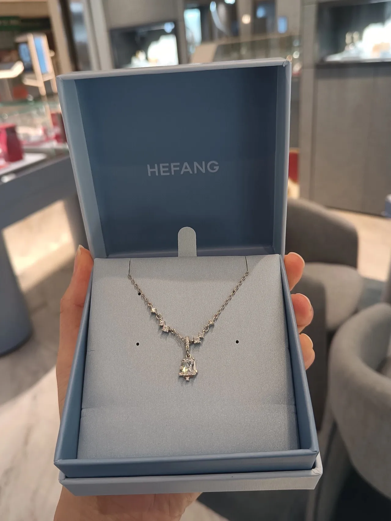 HEFANG Rectangular Halo Stud Earrings 4