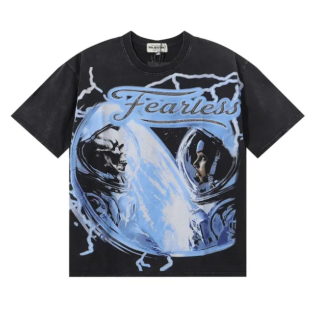 MAJESTIK Fearless Astronaut Graphic Distressed Black T-Shirt 3