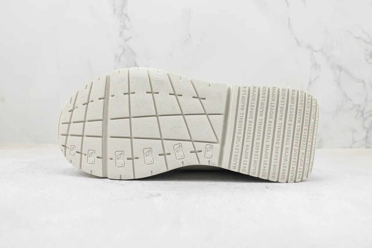 MLB Chunky Sneaker Off-White Red Gray Chunky Sneakers 8
