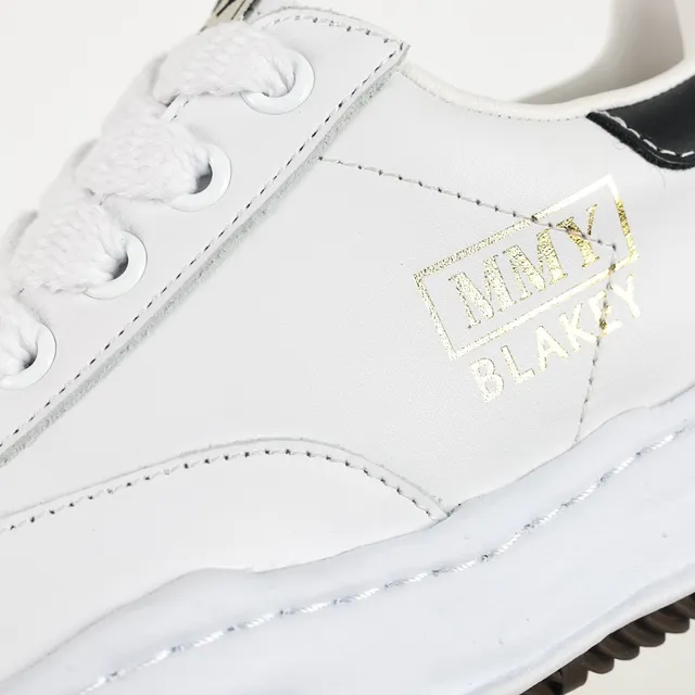 MMY Blakey White and Black Quilted Toe Lifestyle Sneakers 6