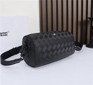 Montblanc حقيبة مبطنة سوداء كروس بودي 9