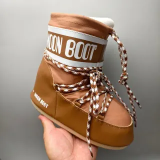 Moon Boot Classic Tan Houndstooth Lace Snow Boots