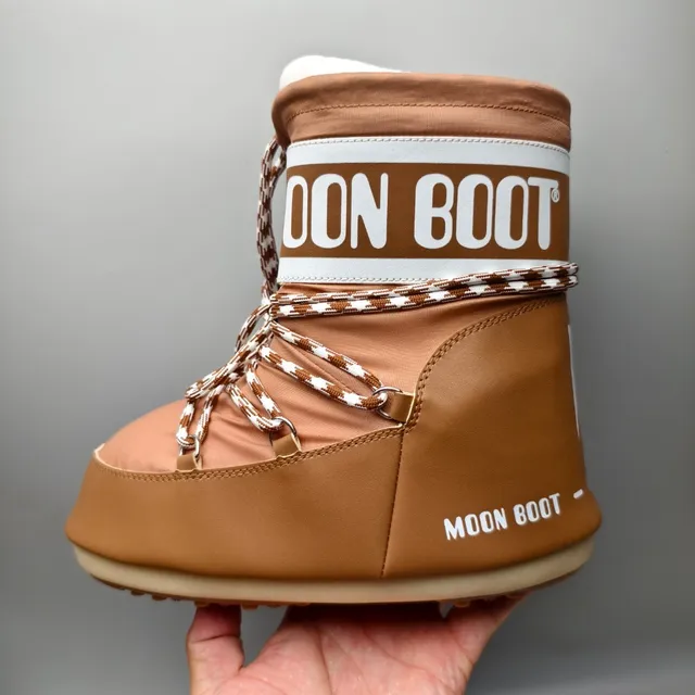 Moon Boot क्लासिक टैन हाउंडस्टूथ लेस स्नो बूट्स 7