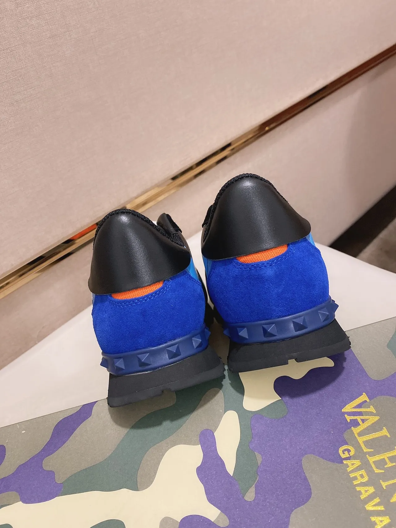 Multicolor Camo Panel Mixed-Material Low-Top Lifestyle Sneakers 3