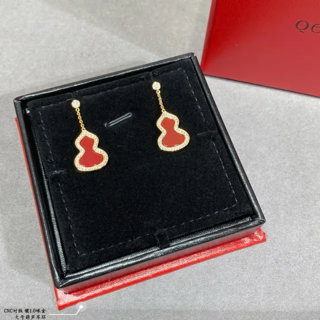 Multicolor Gourd-Shaped Pendant Pavé Crystal Border Earrings 3