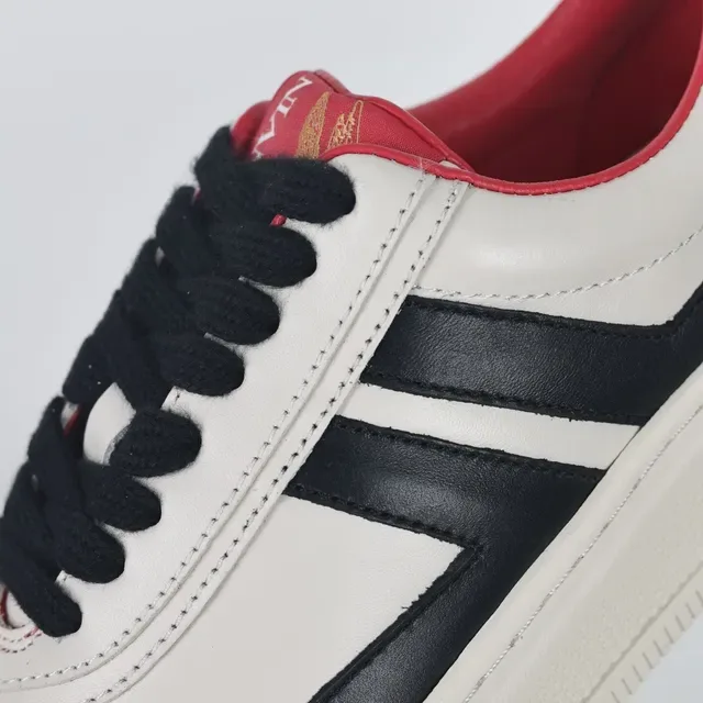 Off-White كريم أسود أحمر بانلد لوتوب سنيكرز 6