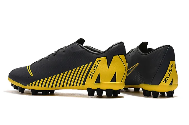 Orange et blanc tacheté Low-Cut Firm-Ground chaussures de football 22