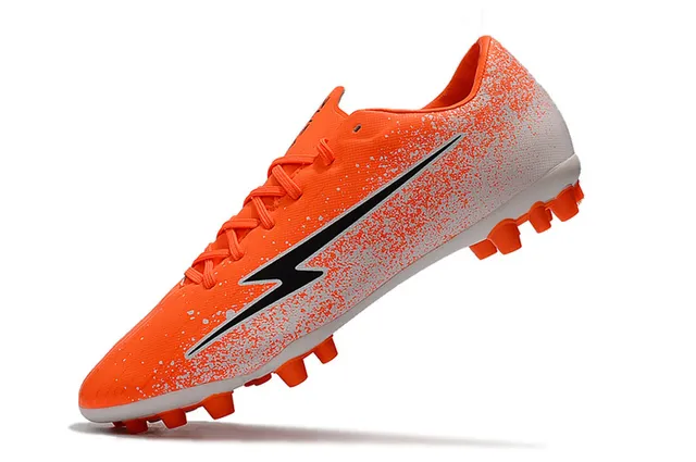Orange et blanc tacheté Low-Cut Firm-Ground chaussures de football 24