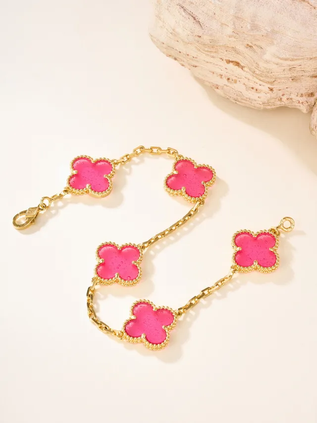 Bracelet en chaîne d'or rose avec charms en émail en forme de quatrefeuille 6