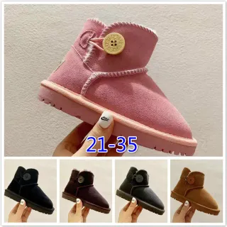 粉色仿麂皮羊毛衬里纽扣雪靴