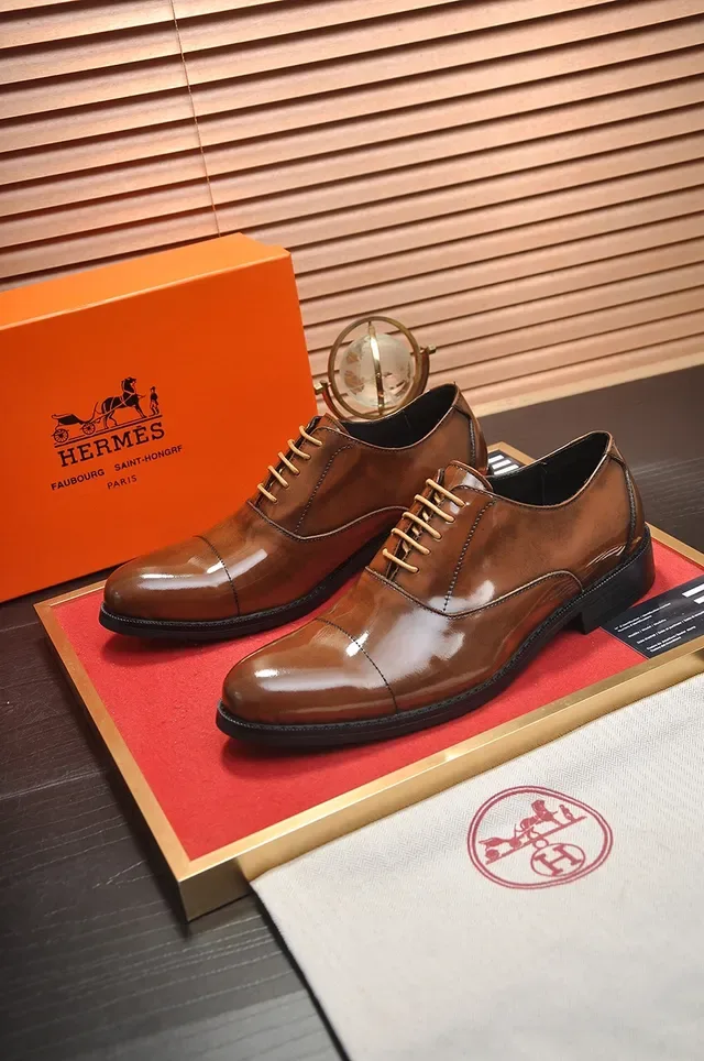 Chaussures Oxford marron polies avec cap toe 4
