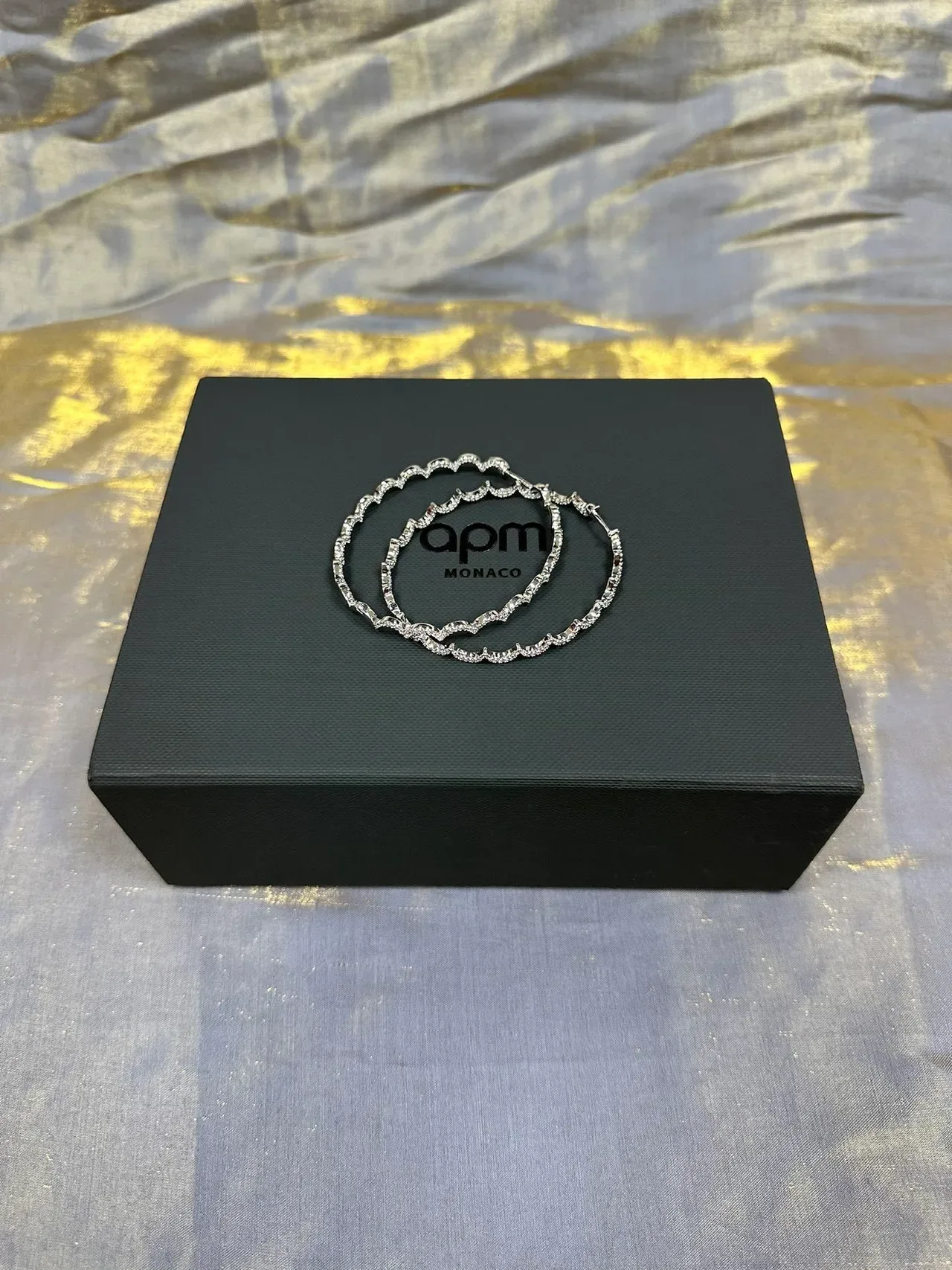 Scalloped Zigzag Faceted Hoop Earrings 5