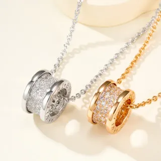 Collares con colgantes de barril Pavé en tono plata y oro