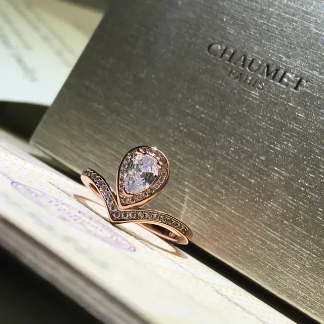 Silver Gold Pear-Shaped Central Stone Pavé-Set Band Ring 4