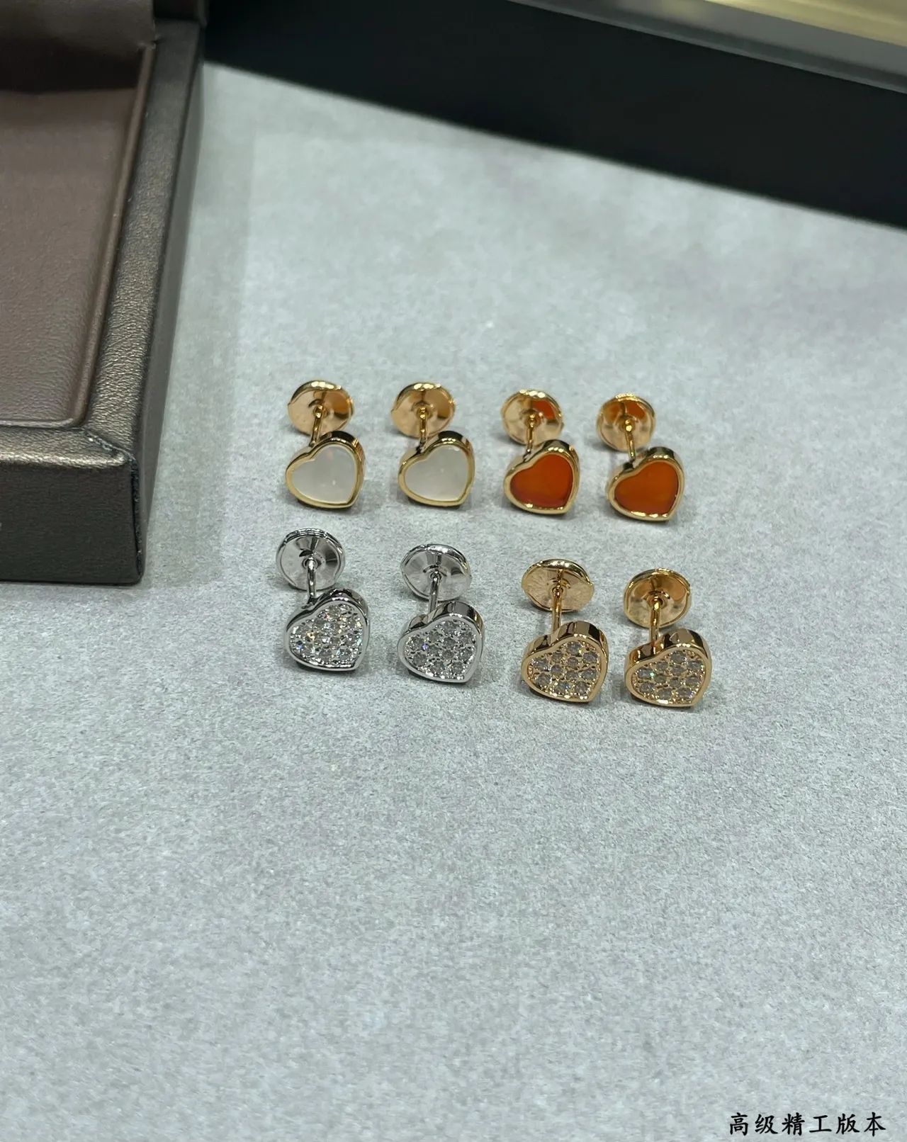 Silver Heart-Shaped Pavé-Set Earrings 7
