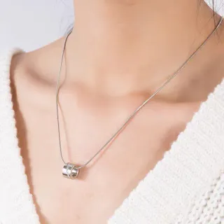 রূপালী সাপ চেইন ডাবল রিং পেন্ড্যান্ট নেকলেস